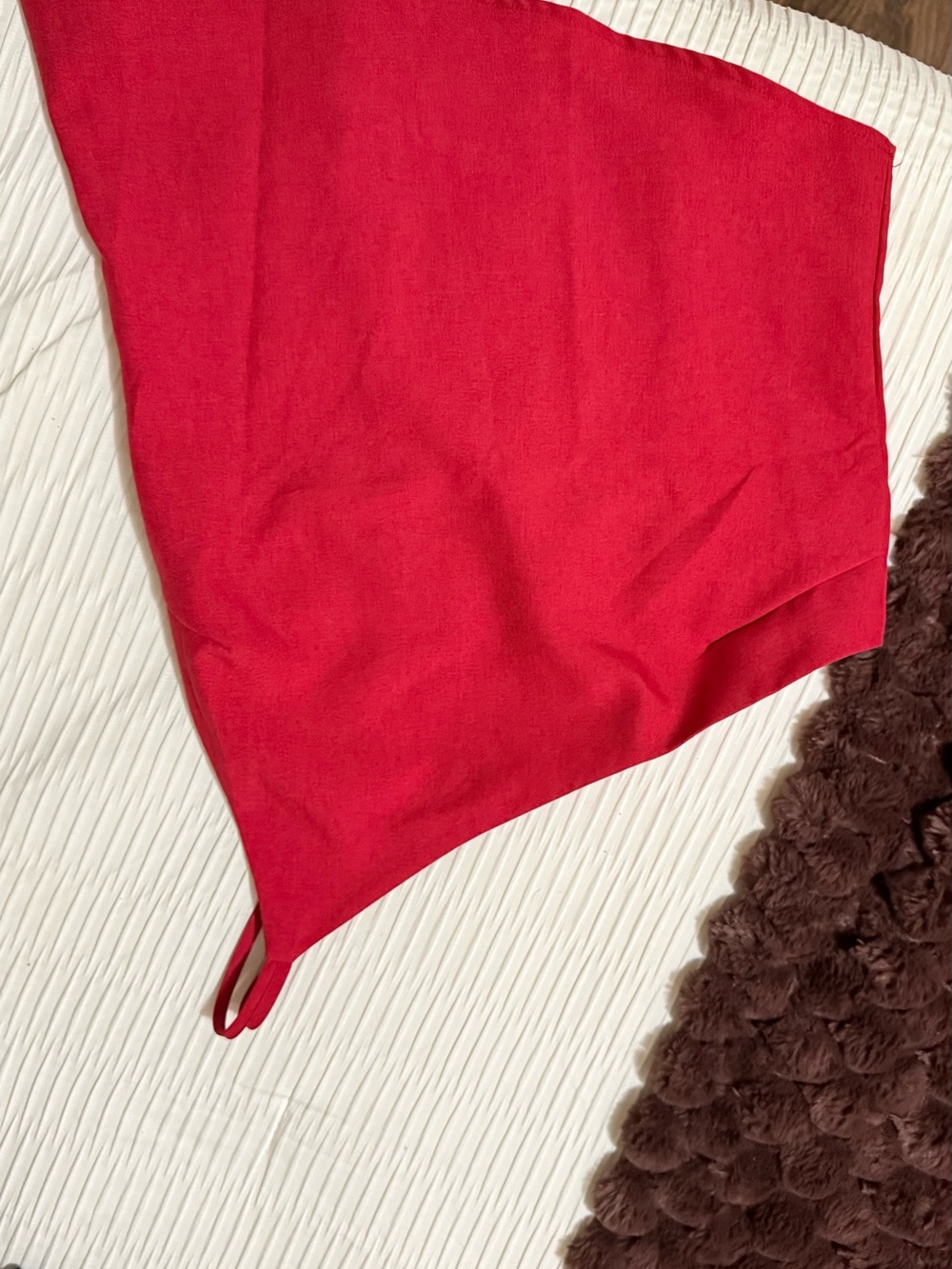 SHEIN Red One-Shoulder Asymmetric Camisole